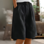 Elina | Kevyet elegantit shortsit
