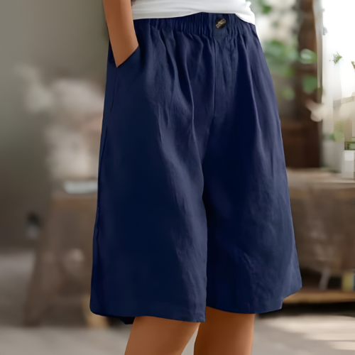 Elina | Kevyet elegantit shortsit