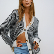 Ombretta | Cardigan a chevron con bottoni a contrasto
