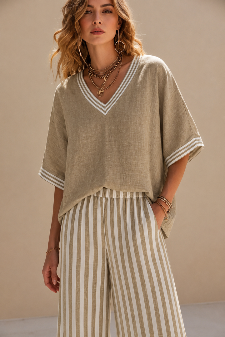 Sari | Conjunto com blusa e calças às riscas