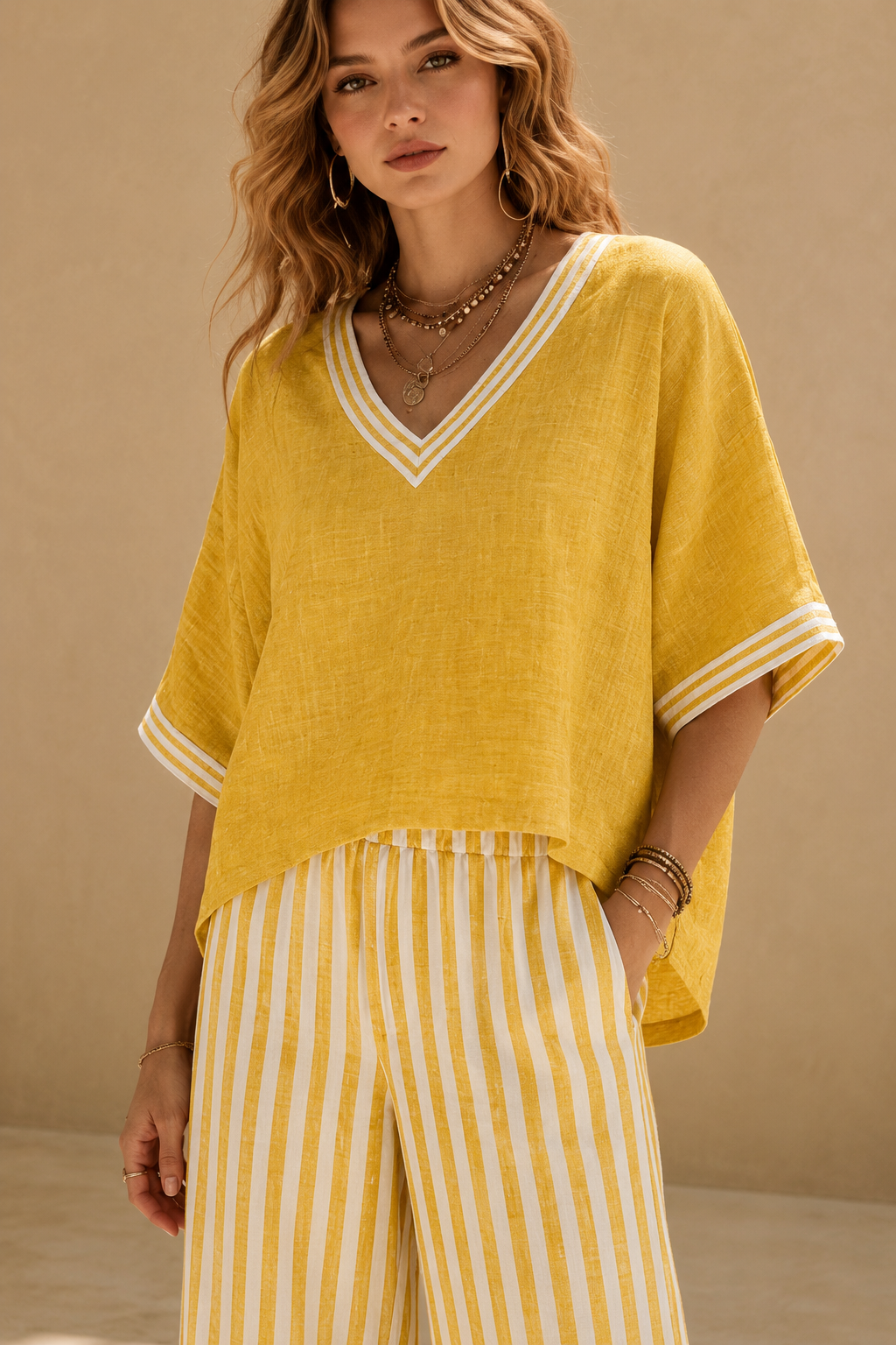 Sari | Conjunto com blusa e calças às riscas