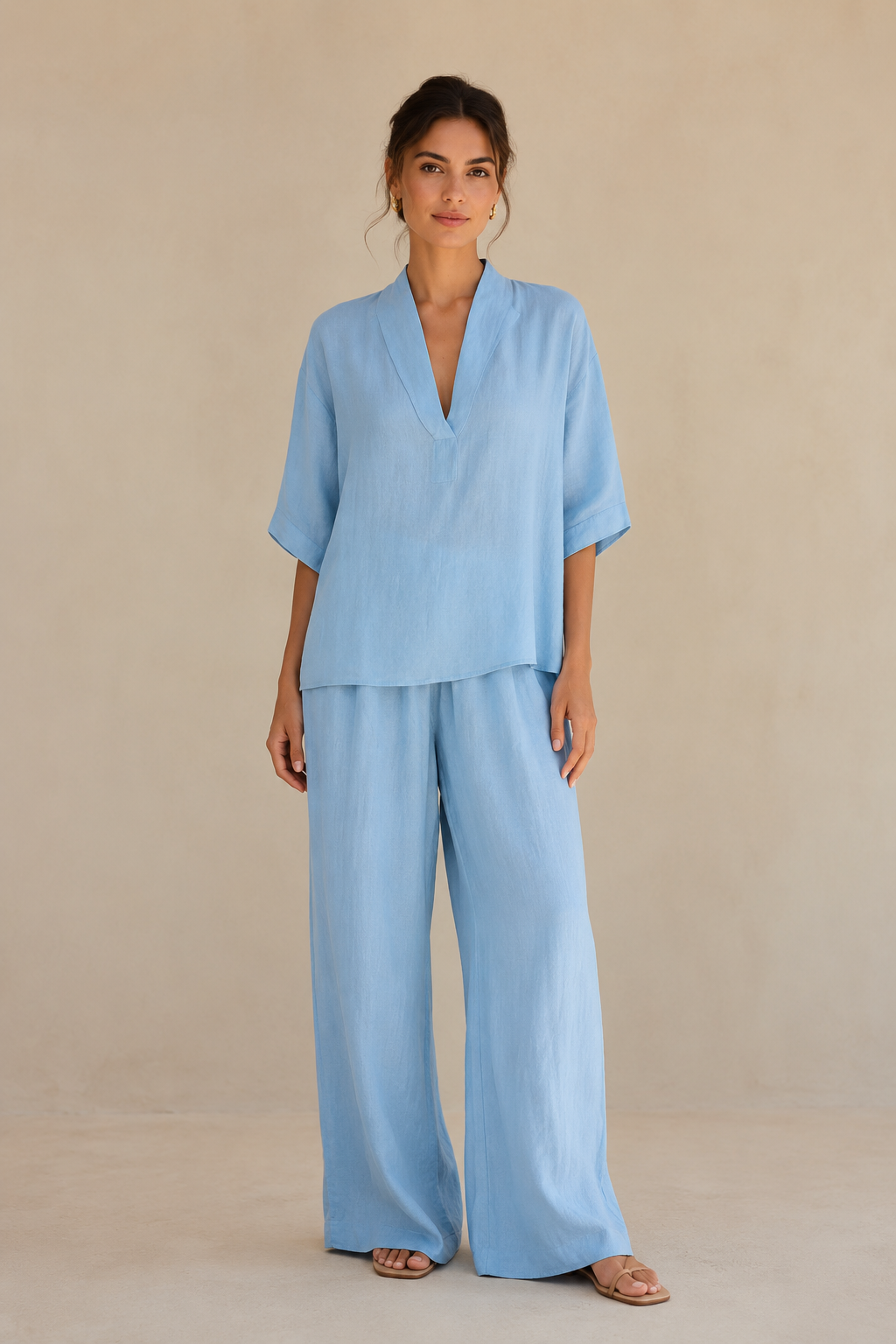 Linna | Conjunto fluido com gola aberta