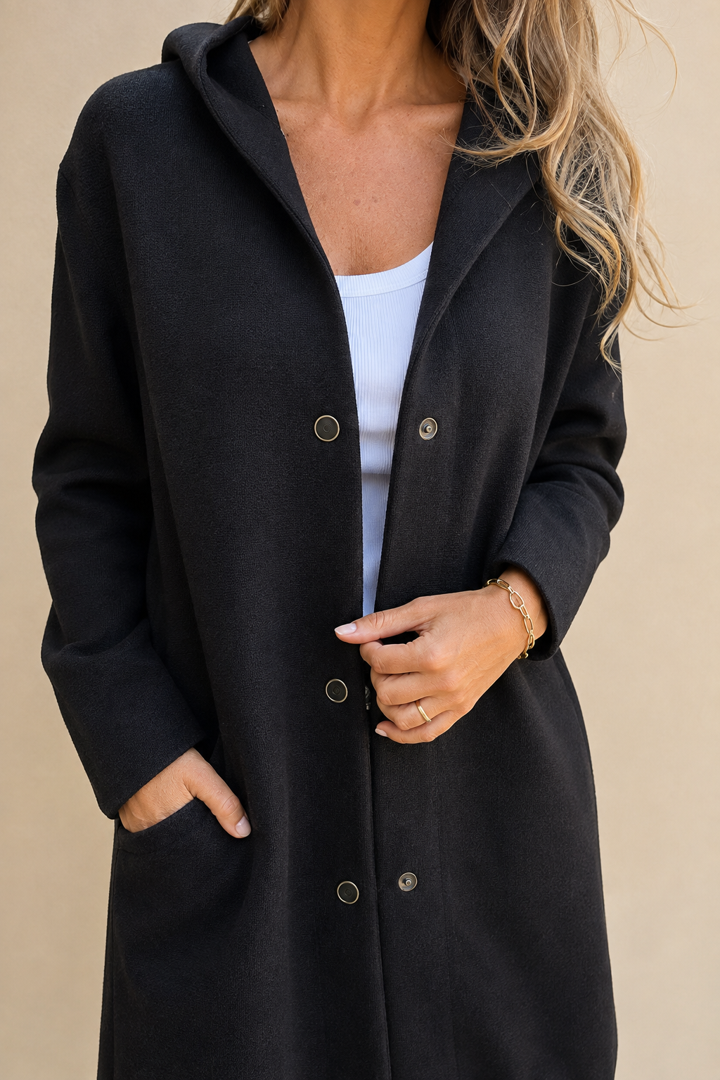 Sade | Hupullinen kevyttakki