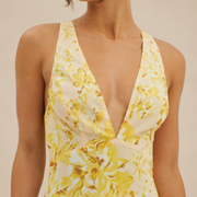 Domenica | Chiffon-mekko V-kaula-aukolla