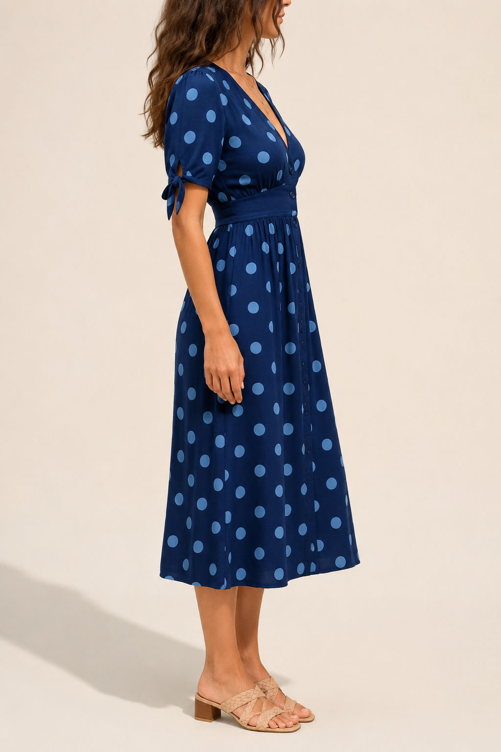 Valentina™ | Moderni pilkkumekko