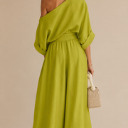 Lisa | Off-shoulder-toppi ja istuvat housut