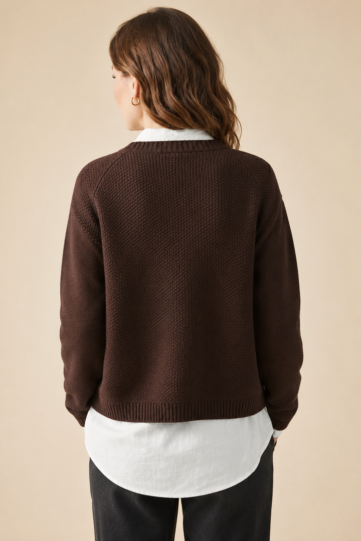 Women’s Knitted Cardigan with Round Neck and Button Front