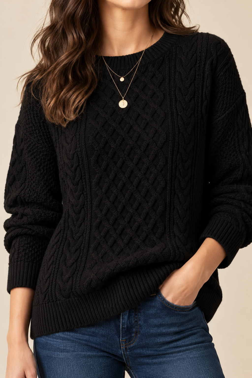 Lucienne | Runsas palmikkoneule