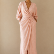 Rosa Leinen Maxi Kleid V-Hals