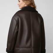 Women’s Jacket with Notched Lapel and Button Fastening