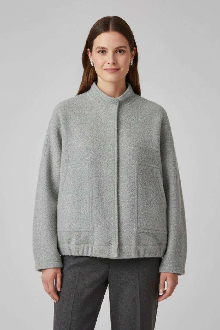 Women’s Oversized Jacket with Ribbed Collar and Zip Closure