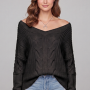 Women’s Oversized Sweater with Long Sleeves and Ribbed Cuffs