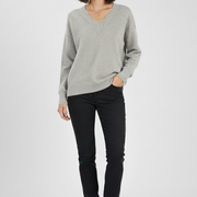 Women’s V-Neck Sweater with Long Sleeves and Pullover Design