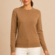 Women’s knitted sweater with round neckline and ribbed hem
