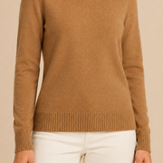 Women’s knitted sweater with round neckline and ribbed hem