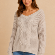Women’s Oversized Sweater with Long Sleeves and Ribbed Cuffs