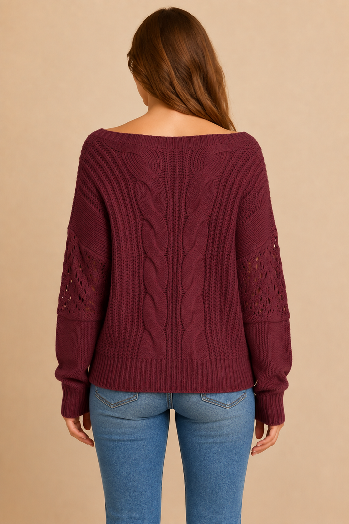 Women’s Oversized Sweater with Long Sleeves and Ribbed Cuffs