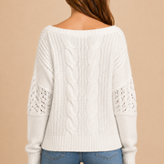 Women’s Oversized Sweater with Long Sleeves and Ribbed Cuffs