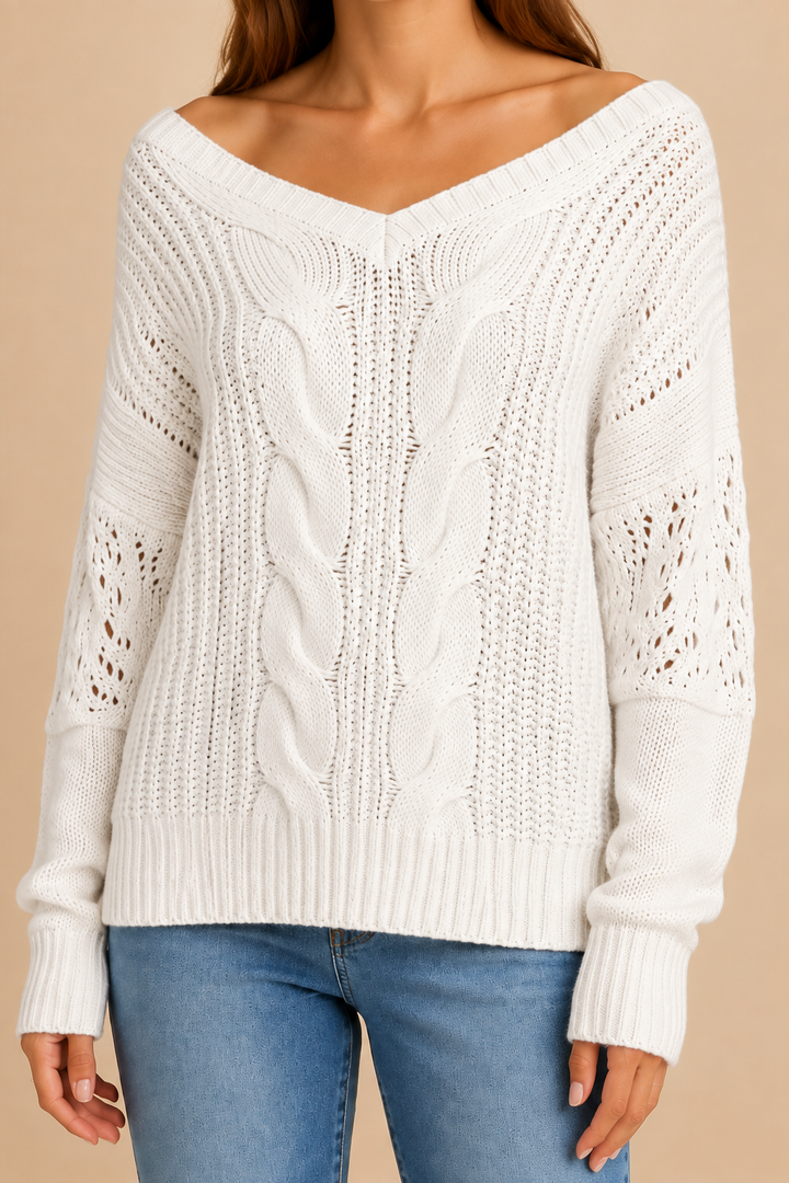Women’s Oversized Sweater with Long Sleeves and Ribbed Cuffs
