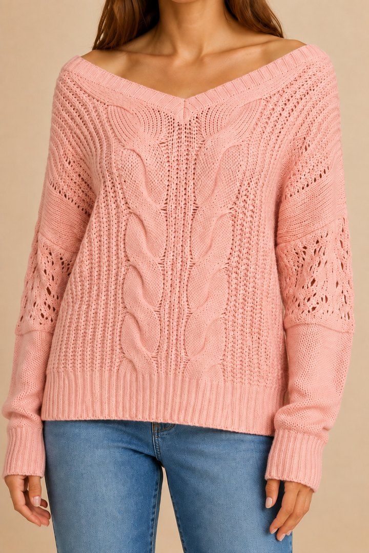 Women’s Oversized Sweater with Long Sleeves and Ribbed Cuffs