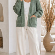 Mira | Rentouttava neulecardigan