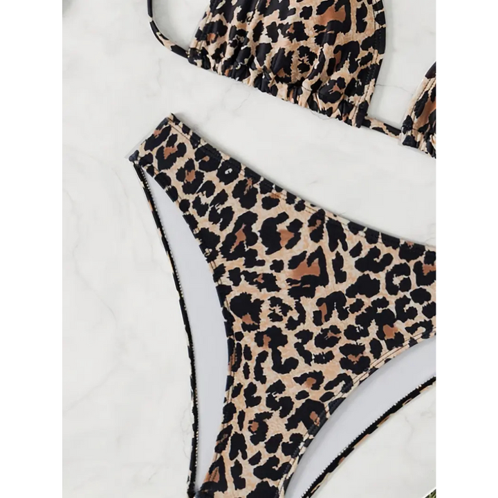 Leopard Glow -bikinishortsipaketti – vuoden 2026 trendi